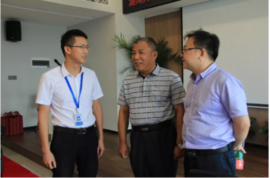 湖南望城县雷锋汽车运输有限公司,长沙城市交通,校车运营,安保服务,新能源科技