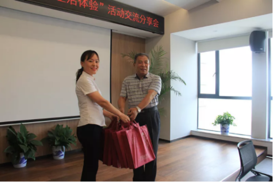 湖南望城县雷锋汽车运输有限公司,长沙城市交通,校车运营,安保服务,新能源科技