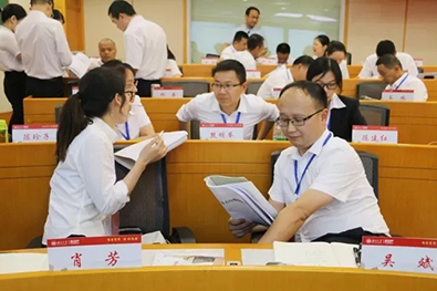 湖南望城县雷锋汽车运输有限公司,长沙城市交通,校车运营,安保服务,新能源科技