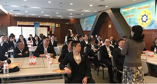 湖南望城县雷锋汽车运输有限公司,长沙城市交通,校车运营,安保服务,新能源科技
