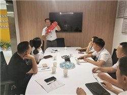 湖南骏达集团有限公司,长沙城市交通,校车运营,安保服务,新能源科技