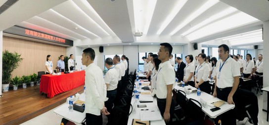 友易佳代理记账,友易佳工商注册,友易佳建筑资质代办,郴州市友易佳财务咨询有限公司