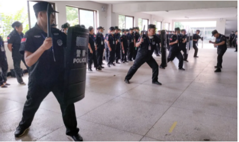 湖南骏达集团有限公司,长沙城市交通,校车运营,安保服务,新能源科技