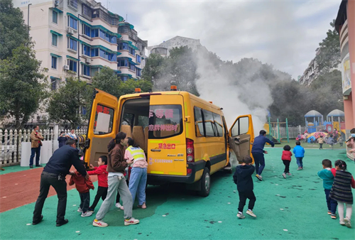 湖南骏达集团有限公司,长沙城市交通,校车运营,安保服务,新能源科技
