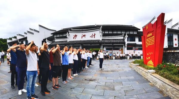 湖南骏达集团有限公司,长沙城市交通,校车运营,安保服务,新能源科技