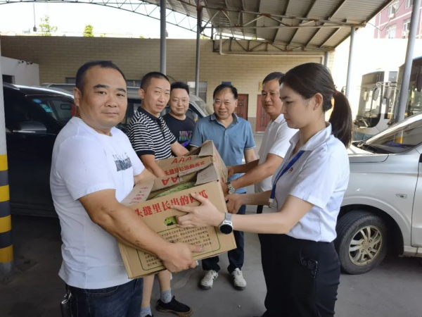 湖南骏达集团有限公司,长沙城市交通,校车运营,安保服务,新能源科技