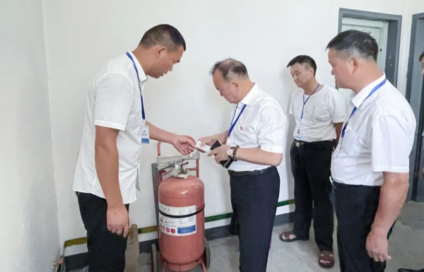 湖南骏达集团有限公司,长沙城市交通,校车运营,安保服务,新能源科技