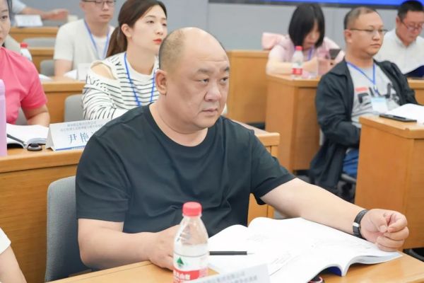 湖南骏达集团有限公司,长沙城市交通,校车运营,安保服务,新能源科技 湖南骏达集团有限公司,长沙城市交通,校车运营,安保服务,新能源科技