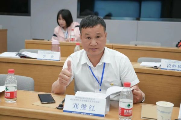 湖南骏达集团有限公司,长沙城市交通,校车运营,安保服务,新能源科技 湖南骏达集团有限公司,长沙城市交通,校车运营,安保服务,新能源科技