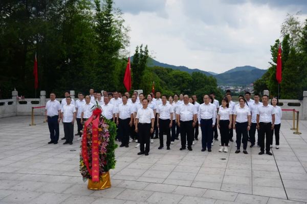 湖南骏达集团有限公司,长沙城市交通,校车运营,安保服务,新能源科技 湖南骏达集团有限公司,长沙城市交通,校车运营,安保服务,新能源科技