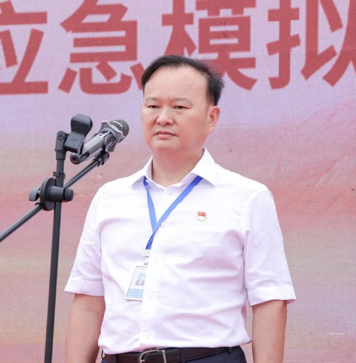 湖南骏达集团有限公司,长沙城市交通,校车运营,安保服务,新能源科技