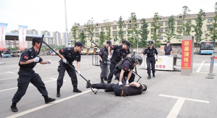 湖南骏达集团有限公司,长沙城市交通,校车运营,安保服务,新能源科技