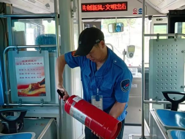 湖南骏达集团有限公司,长沙城市交通,校车运营,安保服务,新能源科技 湖南骏达集团有限公司,长沙城市交通,校车运营,安保服务,新能源科技