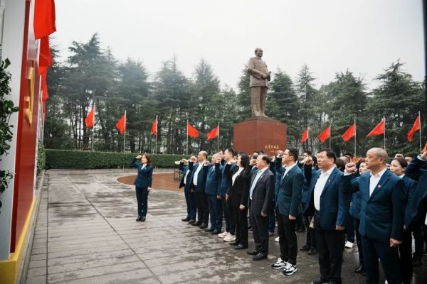 湖南骏达集团有限公司,长沙城市交通,校车运营,安保服务,新能源科技 湖南骏达集团有限公司,长沙城市交通,校车运营,安保服务,新能源科技