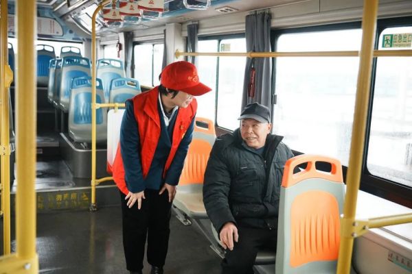 湖南骏达集团有限公司,长沙城市交通,校车运营,安保服务,新能源科技