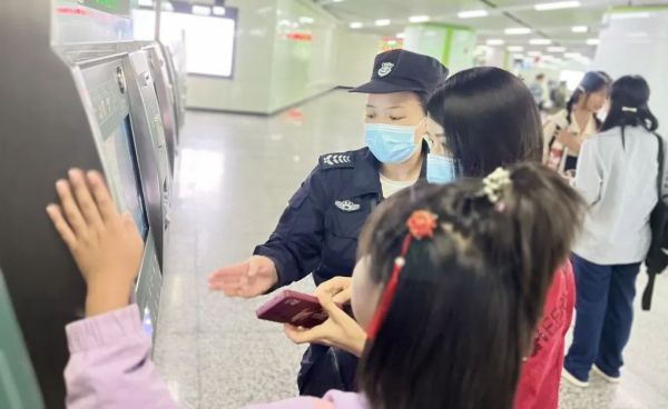 湖南骏达集团有限公司,长沙城市交通,校车运营,安保服务,新能源科技
