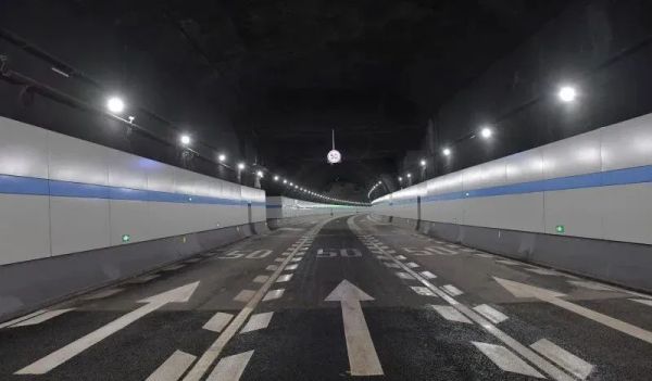 湖南骏达集团有限公司,长沙城市交通,校车运营,安保服务,新能源科技 湖南骏达集团有限公司,长沙城市交通,校车运营,安保服务,新能源科技