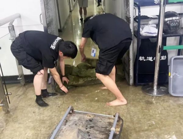 湖南骏达集团有限公司,长沙城市交通,校车运营,安保服务,新能源科技