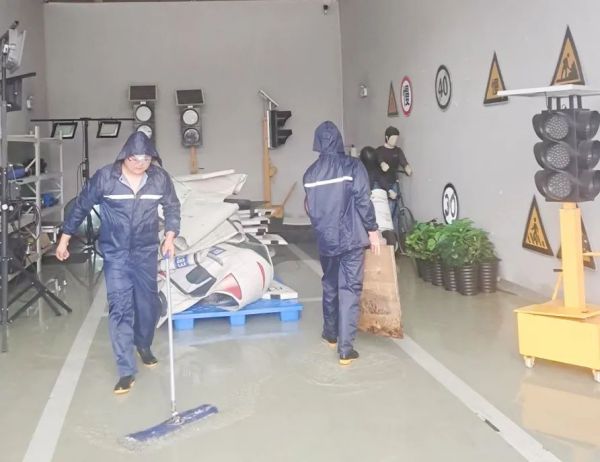 湖南骏达集团有限公司,长沙城市交通,校车运营,安保服务,新能源科技