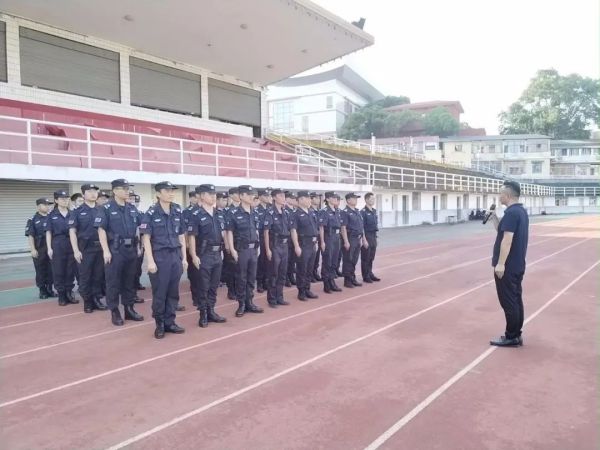 湖南骏达集团有限公司,长沙城市交通,校车运营,安保服务,新能源科技