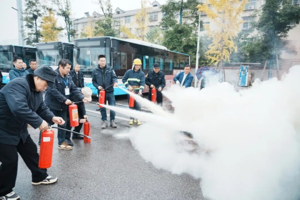 湖南骏达集团有限公司,长沙城市交通,校车运营,安保服务,新能源科技 湖南骏达集团有限公司,长沙城市交通,校车运营,安保服务,新能源科技