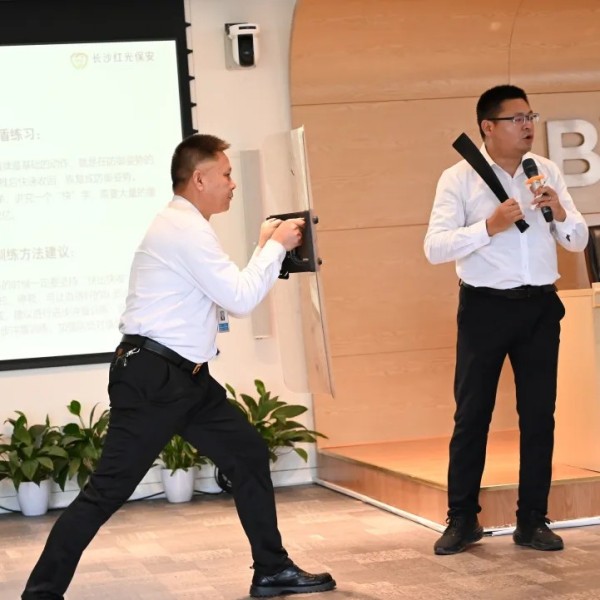 湖南骏达集团有限公司,长沙城市交通,校车运营,安保服务,新能源科技 湖南骏达集团有限公司,长沙城市交通,校车运营,安保服务,新能源科技