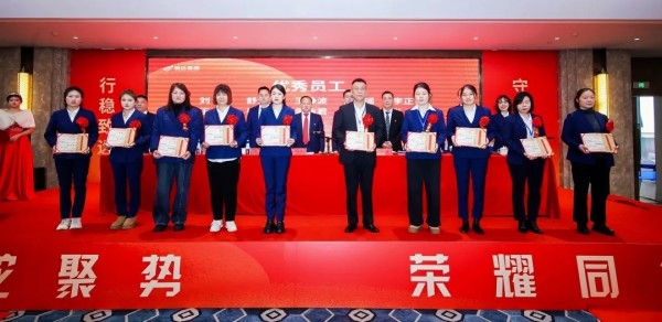 湖南骏达集团有限公司,长沙城市交通,校车运营,安保服务,新能源科技