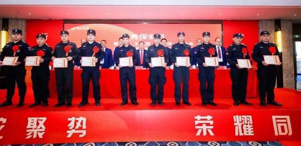 湖南骏达集团有限公司,长沙城市交通,校车运营,安保服务,新能源科技
