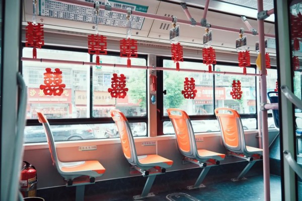 湖南骏达集团有限公司,长沙城市交通,校车运营,安保服务,新能源科技