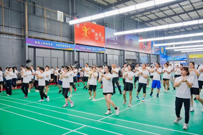 湖南骏达集团有限公司,长沙城市交通,校车运营,安保服务,新能源科技