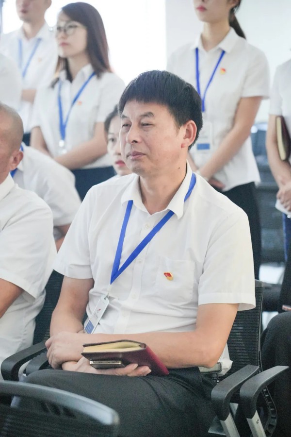 湖南骏达集团有限公司,长沙城市交通,校车运营,安保服务,新能源科技