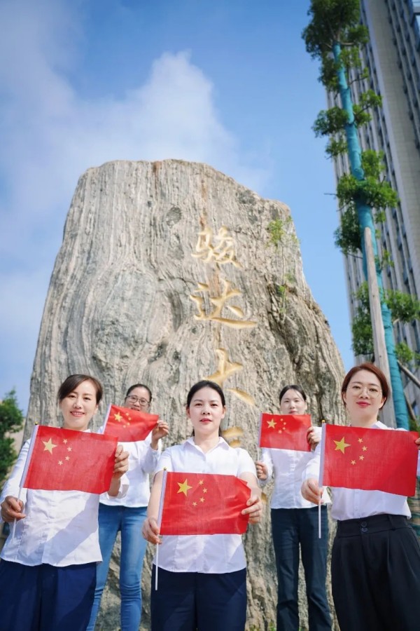湖南骏达集团有限公司,长沙城市交通,校车运营,安保服务,新能源科技 湖南骏达集团有限公司,长沙城市交通,校车运营,安保服务,新能源科技