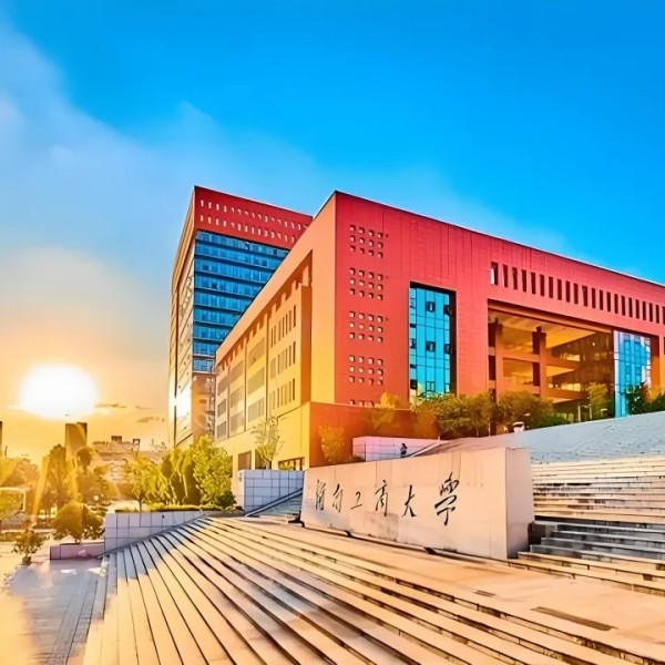 湖南骏达集团有限公司,长沙城市交通,校车运营,安保服务,新能源科技