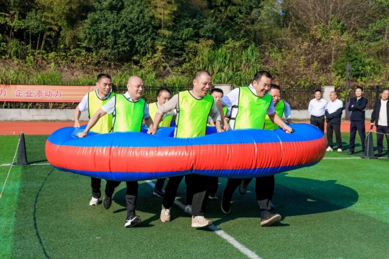 湖南骏达集团有限公司,长沙城市交通,校车运营,安保服务,新能源科技