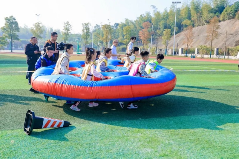 湖南骏达集团有限公司,长沙城市交通,校车运营,安保服务,新能源科技