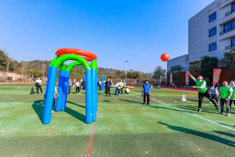 湖南骏达集团有限公司,长沙城市交通,校车运营,安保服务,新能源科技