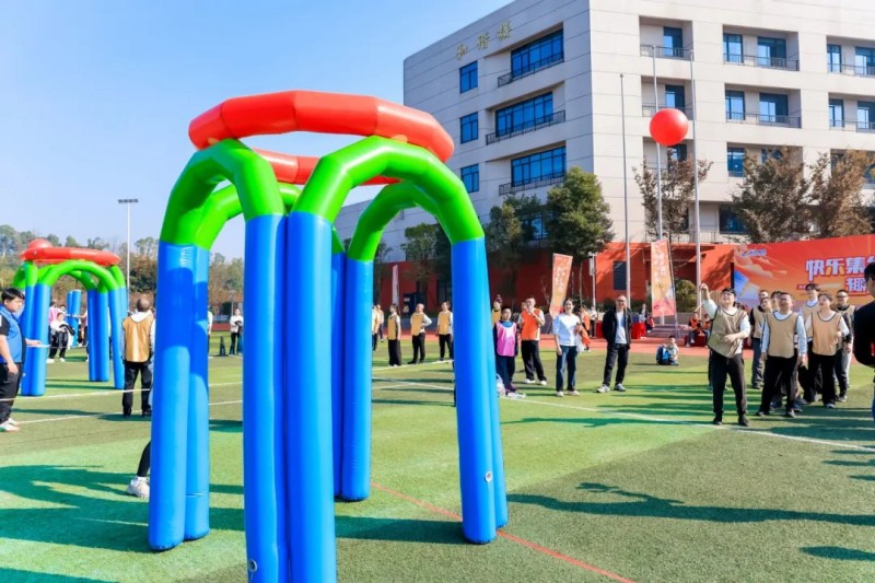 湖南骏达集团有限公司,长沙城市交通,校车运营,安保服务,新能源科技