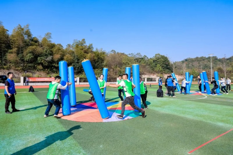 湖南骏达集团有限公司,长沙城市交通,校车运营,安保服务,新能源科技