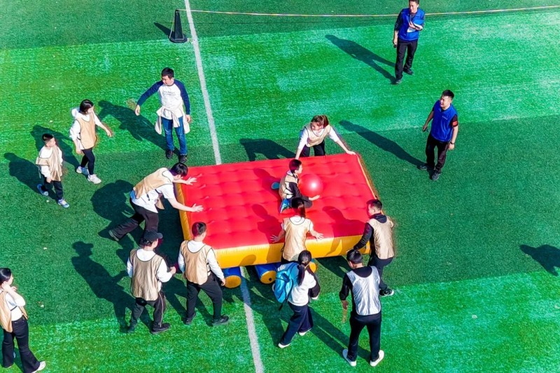 湖南骏达集团有限公司,长沙城市交通,校车运营,安保服务,新能源科技