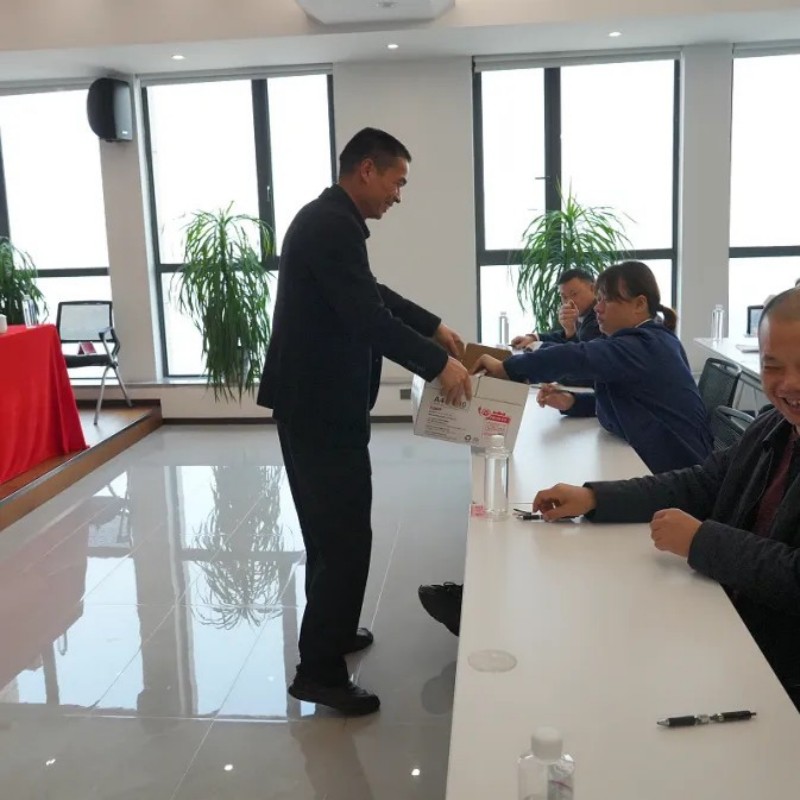 湖南骏达集团有限公司,长沙城市交通,校车运营,安保服务,新能源科技