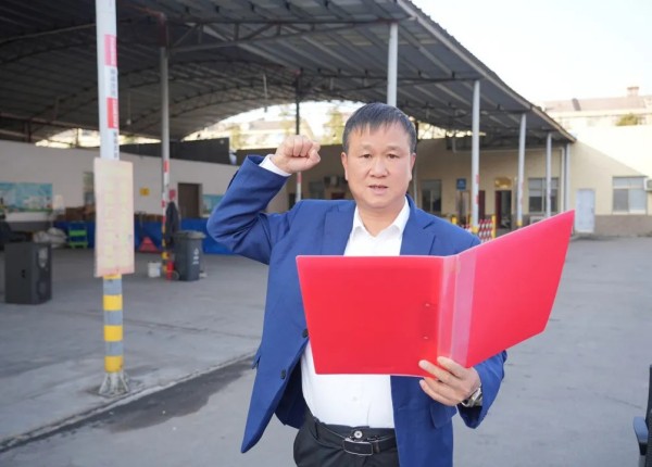 湖南骏达集团有限公司,长沙城市交通,校车运营,安保服务,新能源科技