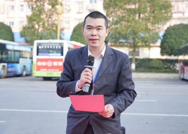 湖南骏达集团有限公司,长沙城市交通,校车运营,安保服务,新能源科技