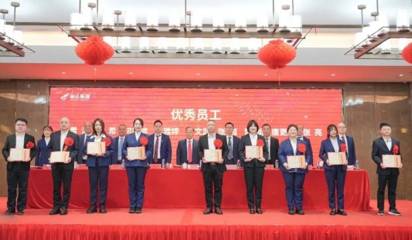 湖南骏达集团有限公司,长沙城市交通,校车运营,安保服务,新能源科技