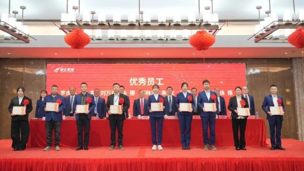 湖南骏达集团有限公司,长沙城市交通,校车运营,安保服务,新能源科技