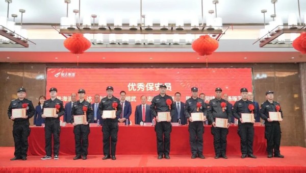 湖南骏达集团有限公司,长沙城市交通,校车运营,安保服务,新能源科技