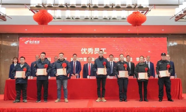 湖南骏达集团有限公司,长沙城市交通,校车运营,安保服务,新能源科技