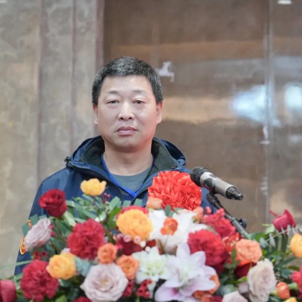 湖南骏达集团有限公司,长沙城市交通,校车运营,安保服务,新能源科技